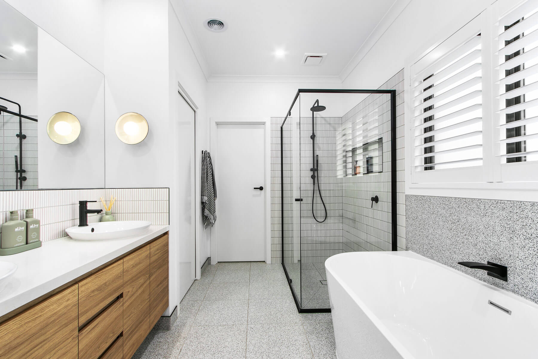 VirtueHomes-MidCenturyModern-14