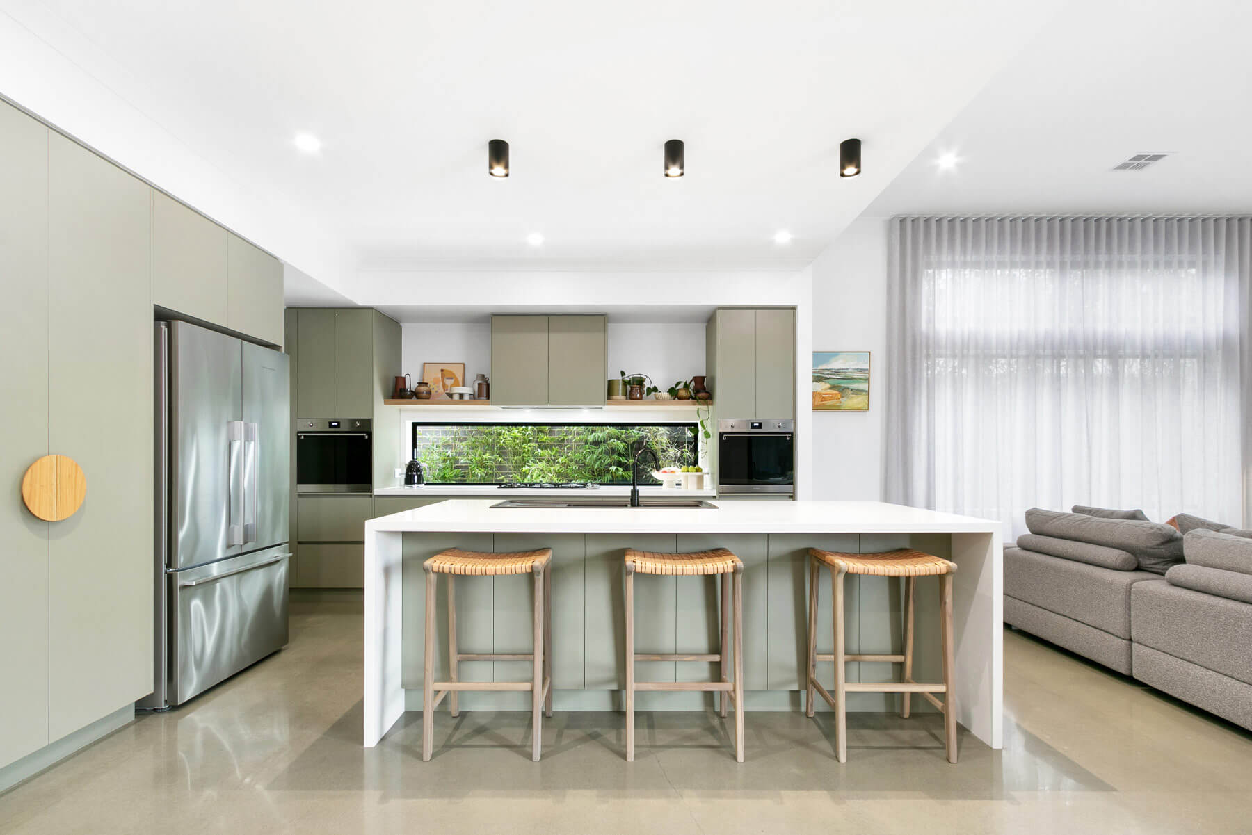 VirtueHomes-MidCenturyModern-4