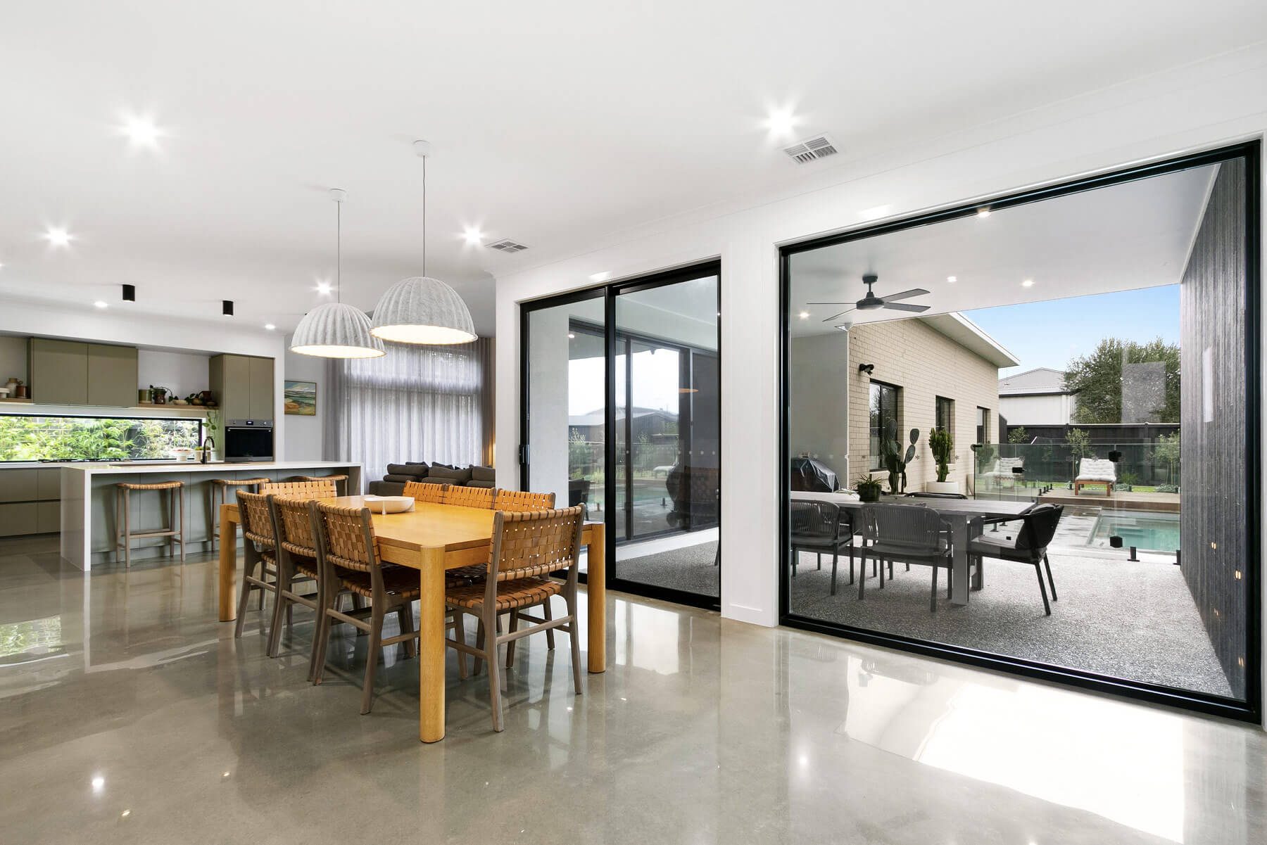 VirtueHomes-MidCenturyModern-6