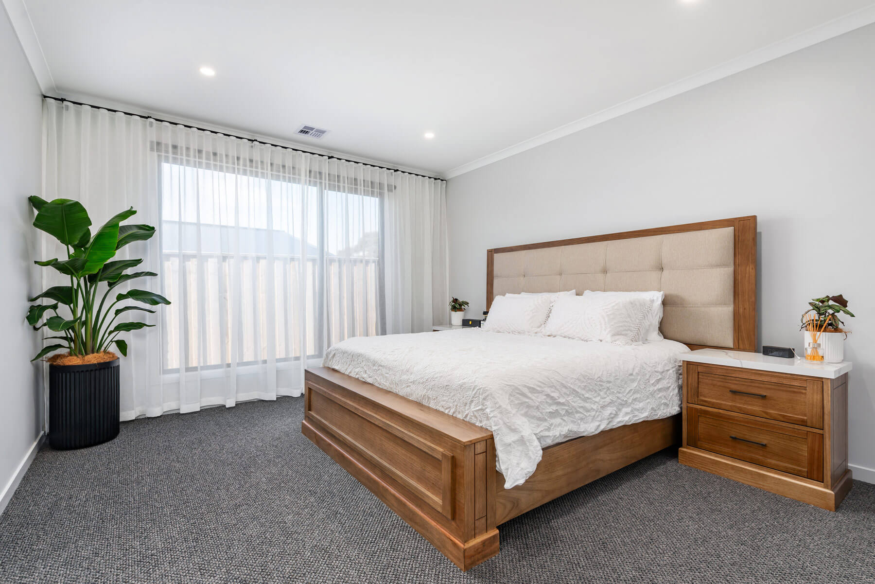 VirtueHomes-The-Cinema-House-23
